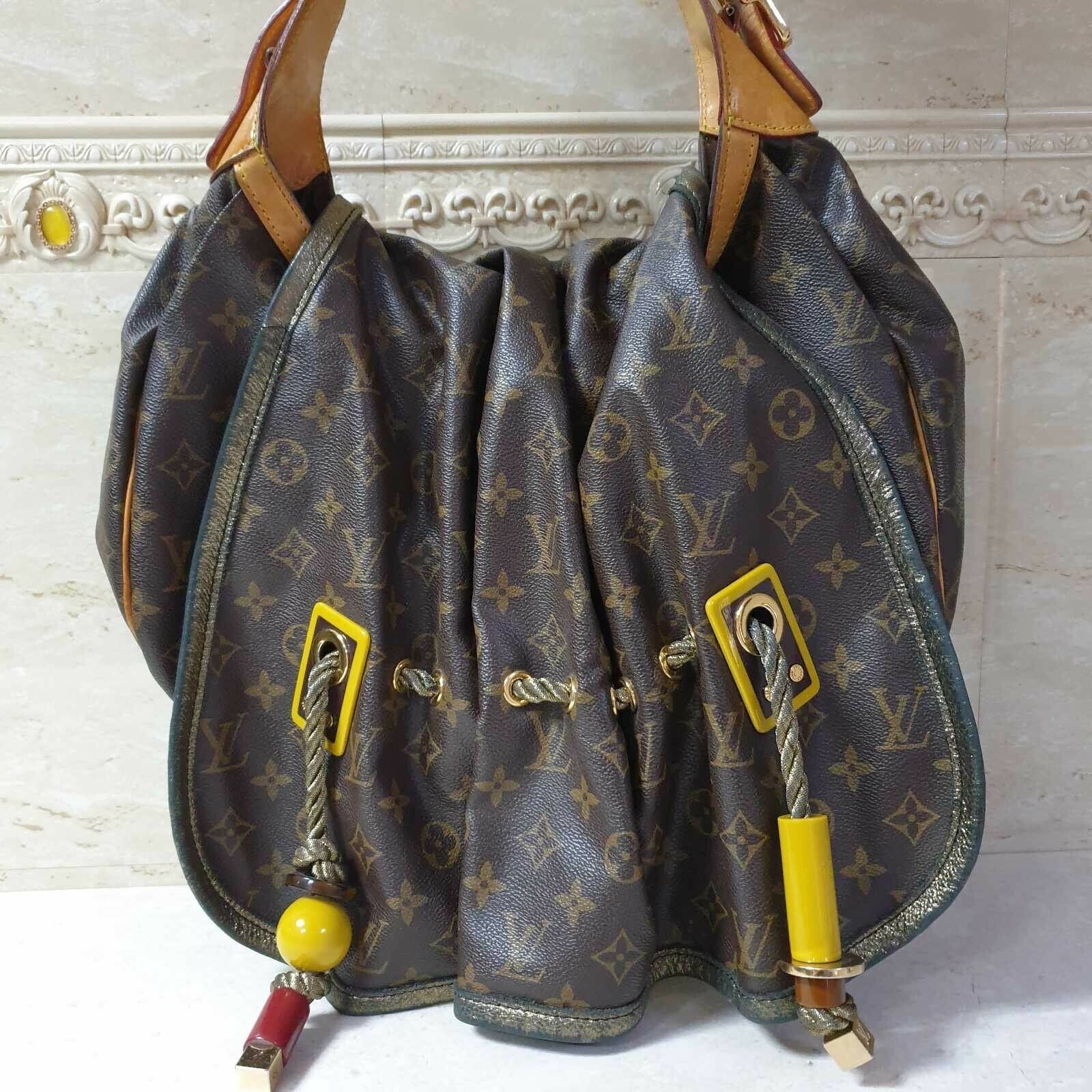 Louis Vuitton Kalahari Bag - Farfetch