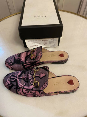 Gucci Princetown Toile Horsebit Slippers Mules Clogs Sz.37 - LuxyBrand