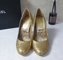 Load image into Gallery viewer, CHANEL Gold Sequins Heels Shoes Sz.38,5 AUTH - LuxyBrand
