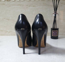 Load image into Gallery viewer, Dior Black Leather Pumps Heels Shoes Sz 39,5 - LuxyBrand
