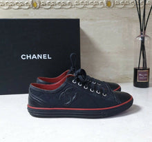 Load image into Gallery viewer, CHANEL Black Red CC Logo Textile Leather Sneakers Trainers Sz.38,5 - LuxyBrand
