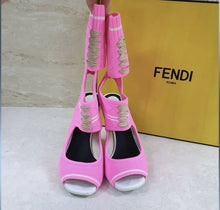 Load image into Gallery viewer, Fendi Pink Knit  Heeled Open Toe Sandals Sz.39 - LuxyBrand
