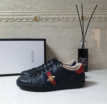 Load image into Gallery viewer, GUCCI Ace Embroidered Bee Trainers Sz.38.5 - LuxyBrand
