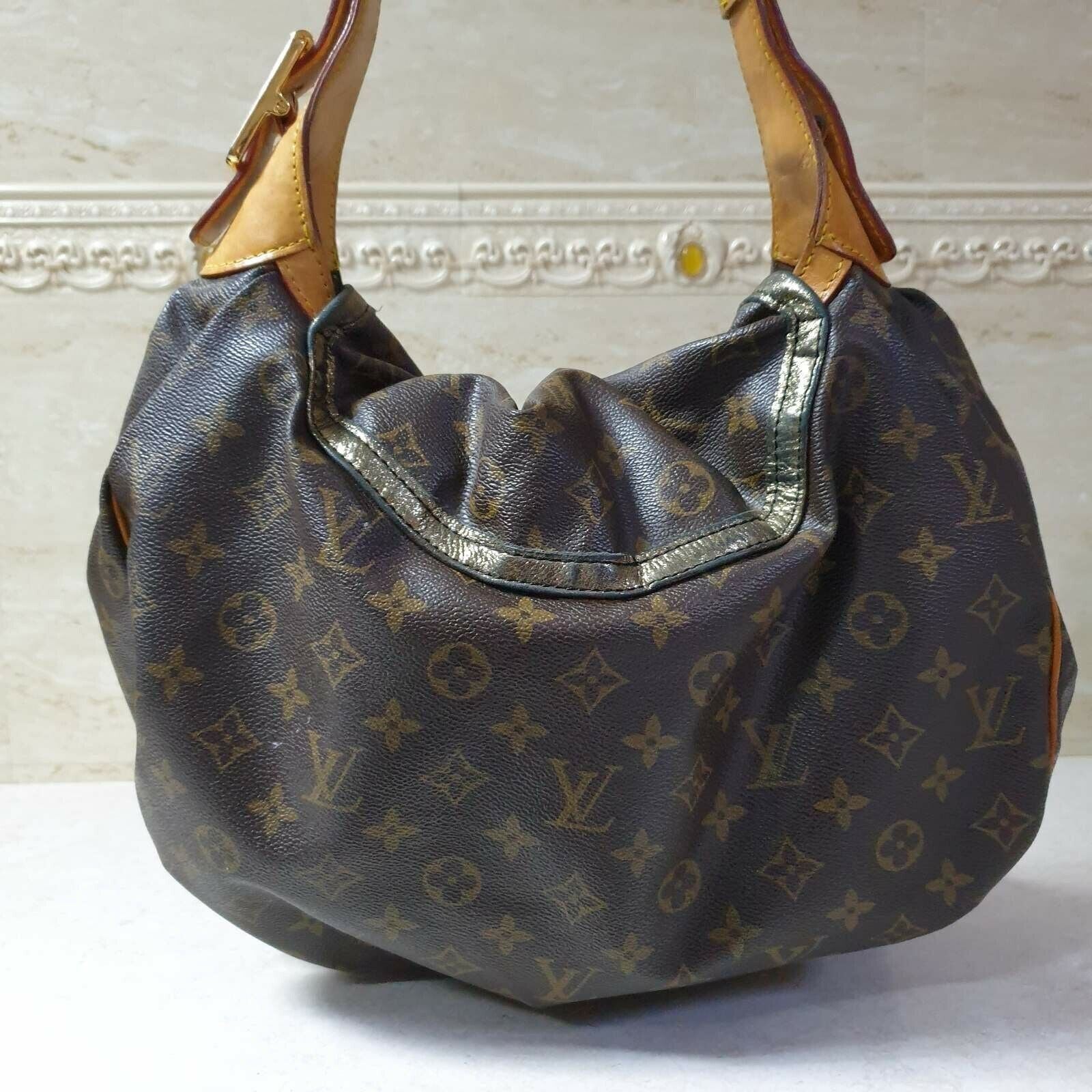 Louis Vuitton Limited Edition Kalahari GM Handbag