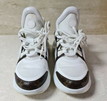 Load image into Gallery viewer, Louis Vuitton ARCHLIGHT Monogram Leather Sneakers Trainers Sz.38 - LuxyBrand
