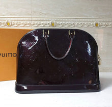 Load image into Gallery viewer, Louis Vuitton Amarante Monogram Vernis Alma GM Bag
